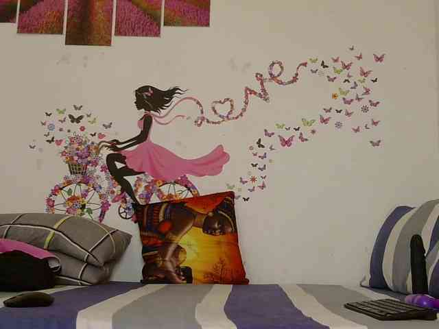 CheekyAngels1 webcam