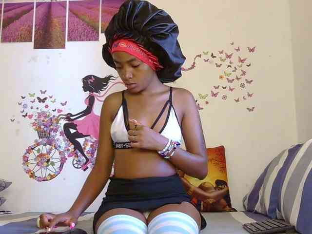 CheekyAngels1 webcam