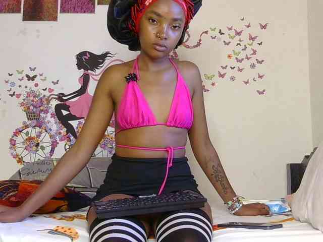 CheekyAngels1 webcam