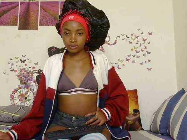 CheekyAngels1 webcam