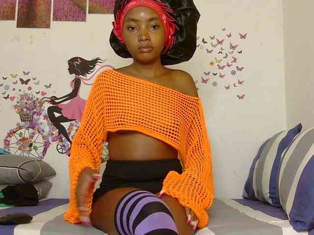 CheekyAngels1 Live Webcam on BongaCams