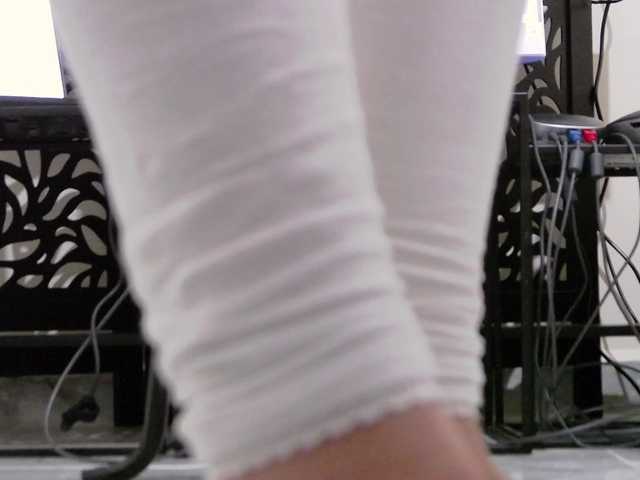 PreciousMoan's BongaCams show and profile