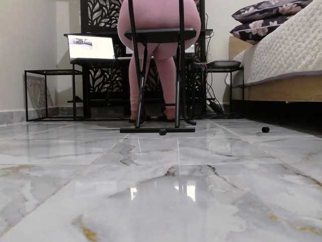 PreciousMoan's BongaCams show and profile