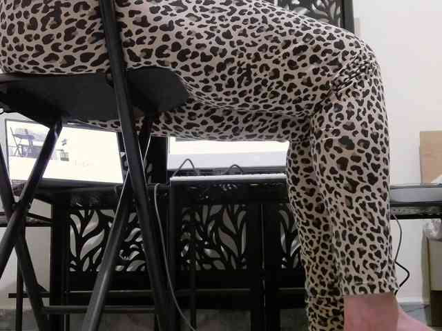 free sex cam chat PreciousMoan