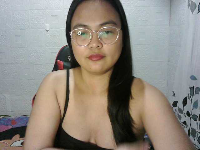 chubbycheeks94's BongaCams show and profile