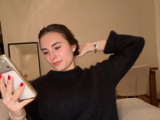 SophiiaStarr Porn Show