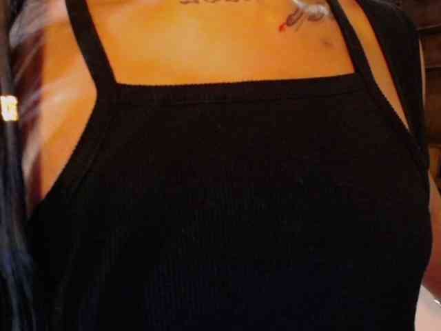 AdharaaMoon Live Webcam on BongaCams