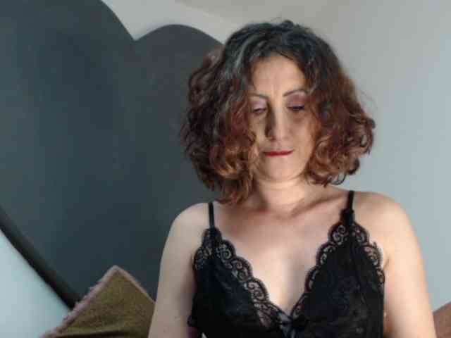 teasexpert4444 Live Webcam on BongaCams