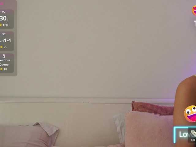 Sex chat gratuit in direct cu FoxyBabes pe BongaCams