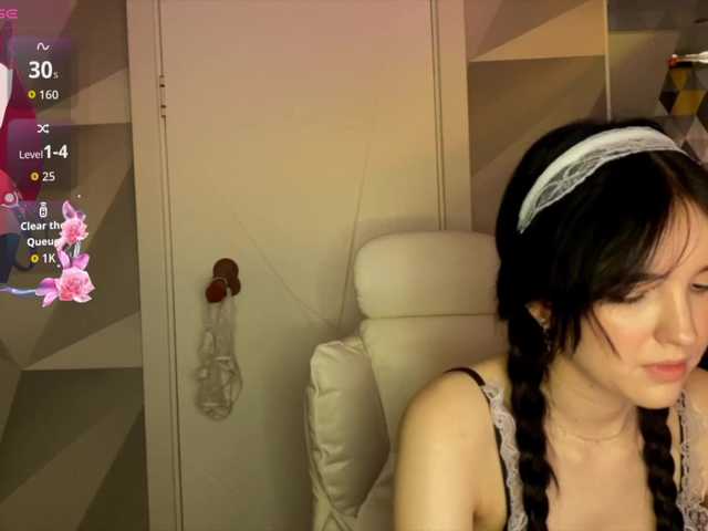 HeyNanno's BongaCams show and profile