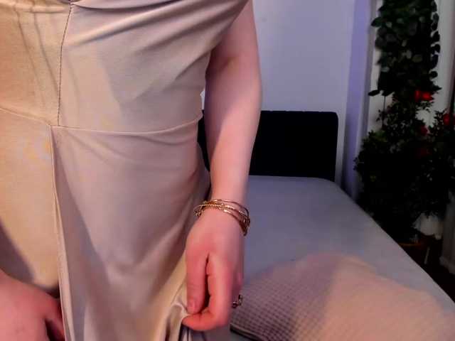 EvaGarrel's BongaCams show and profile