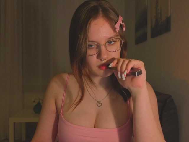 Female-Jesus's BongaCams show and profile