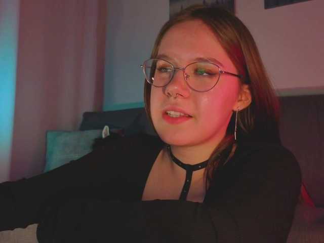 Female-Jesus's BongaCams show and profile