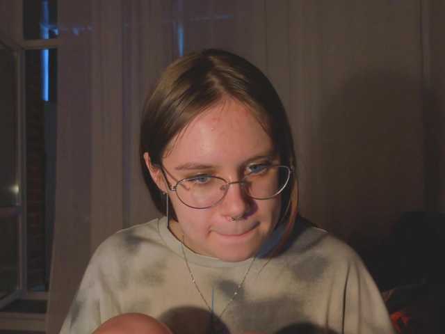 Female-Jesus's BongaCams show and profile