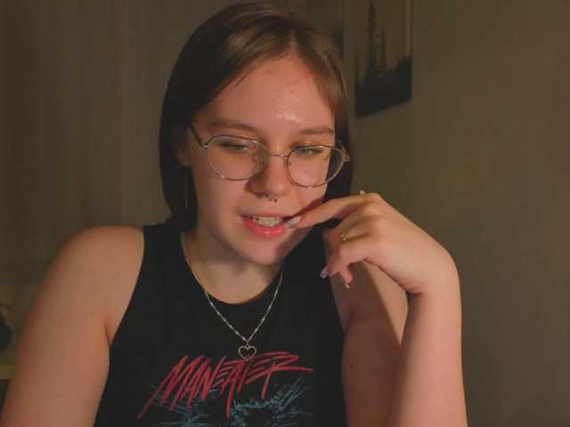 Female-Jesus's BongaCams show and profile