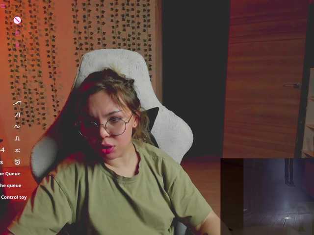 AnnaSebastian's BongaCams show and profile