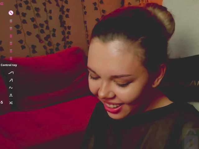 AnnaSebastian's BongaCams show and profile