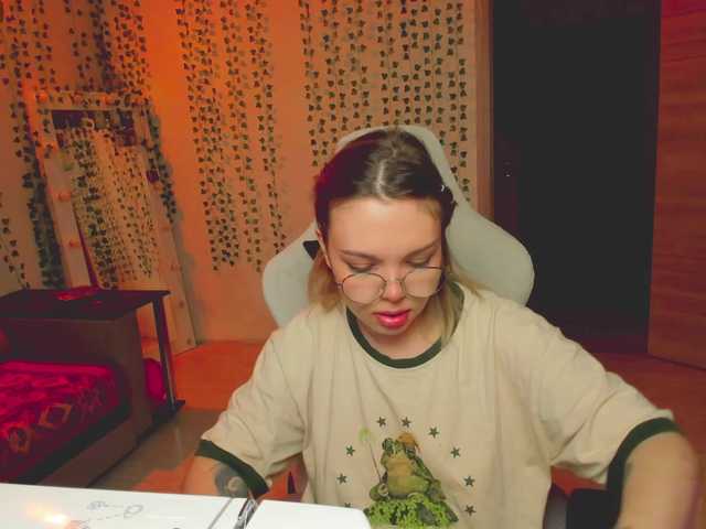 AnnaSebastian's BongaCams show and profile