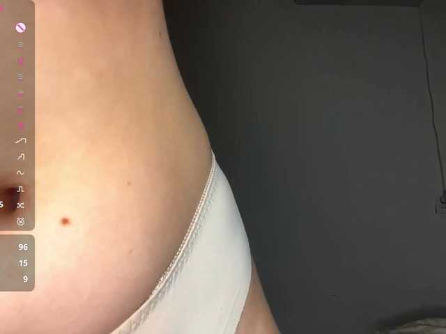 HanaHaeussler's BongaCams show and profile