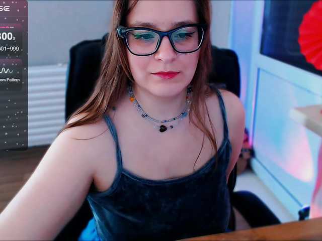 Elizabeth-S's BongaCams show and profile