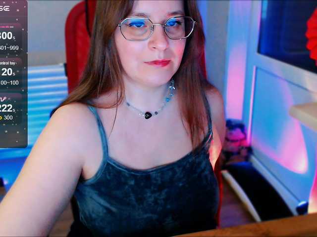 Elizabeth-S's BongaCams show and profile