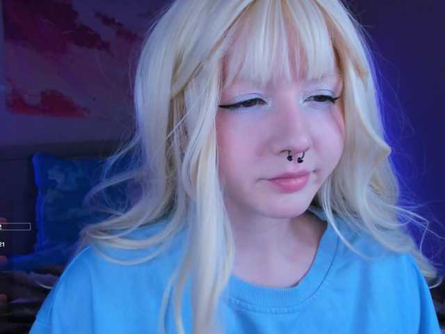 EvaforHIM's BongaCams show and profile