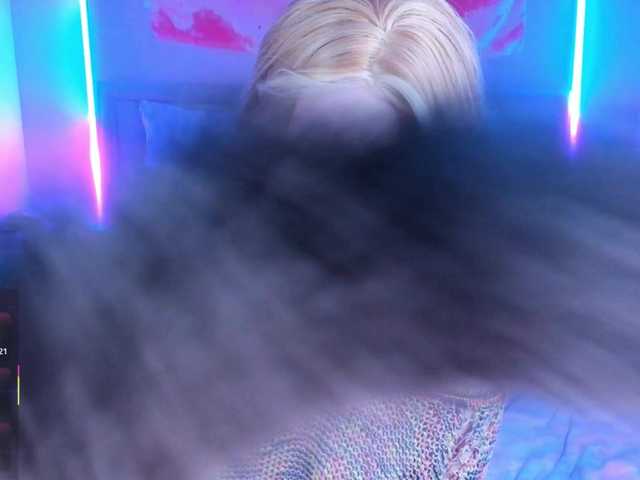 EvaforHIM's BongaCams show and profile