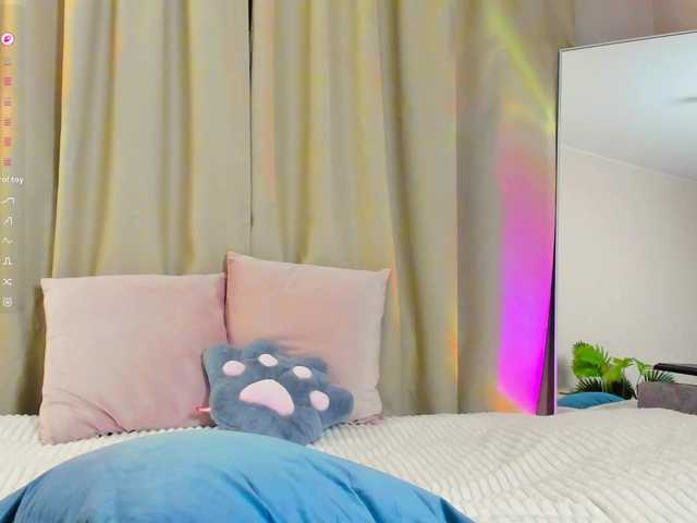 EllieRough's BongaCams show and profile