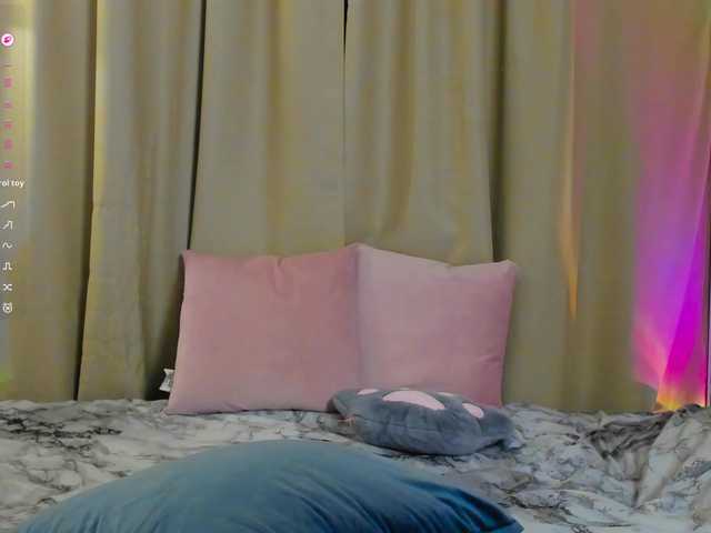 EllieRough's BongaCams show and profile