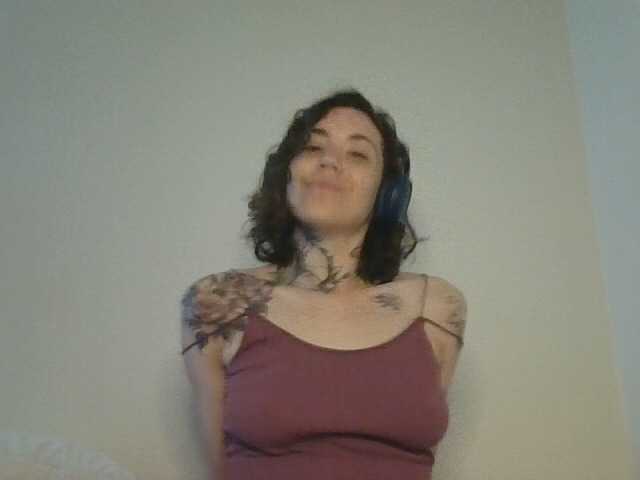 Sakura-Honey's BongaCams show and profile