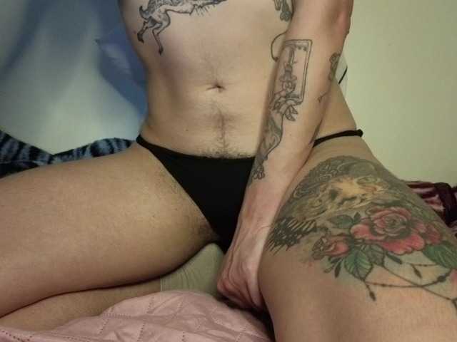 Sakura-Honey's BongaCams show and profile