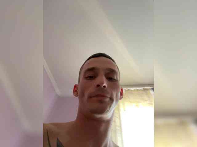 Hornycoooooouple webcam