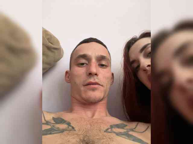 Hornycoooooouple