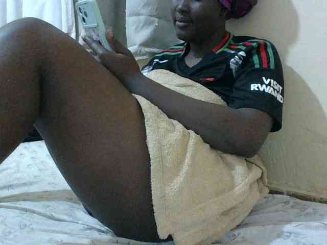 sexxymia Live Webcam on BongaCams