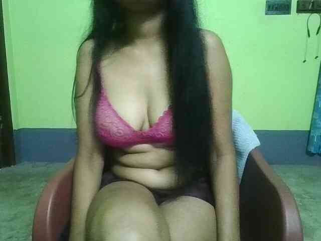 sweet-kaniika webcam