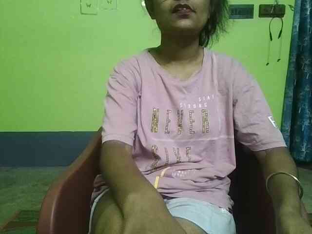 sweet-kaniika webcam