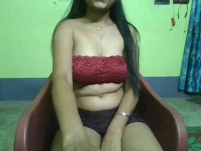 sweet-kaniika webcam