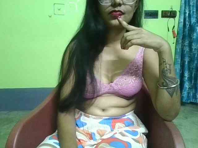 sweet-kaniika webcam