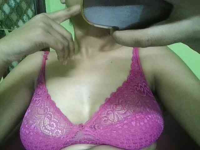 sweet-kaniika webcam