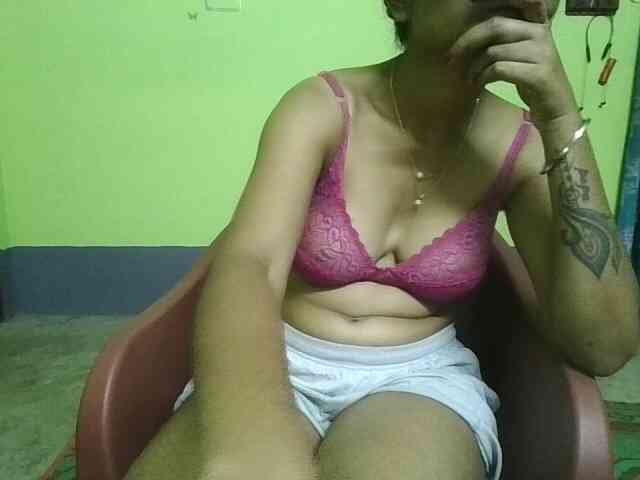 sweet-kaniika webcam