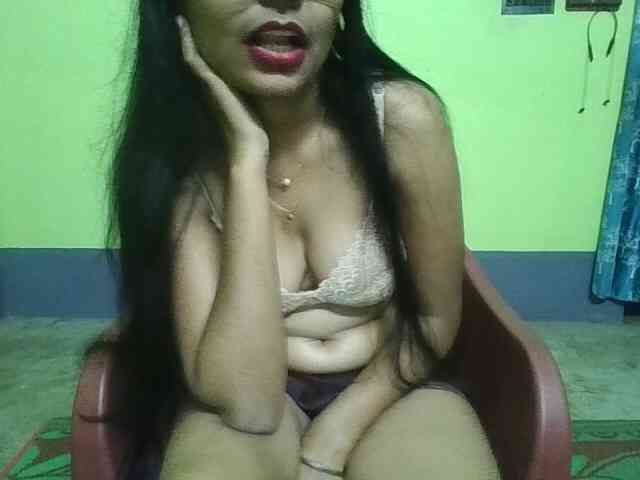 sweet-kaniika webcam