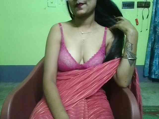 sweet-kaniika webcam