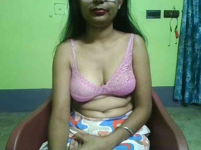 sweet-kaniika webcam