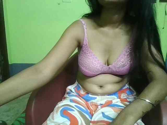 sweet-kaniika webcam