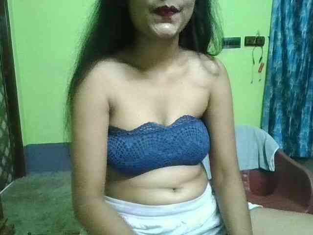 sweet-kaniika webcam