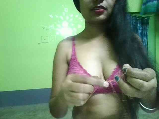 sweet-kaniika webcam