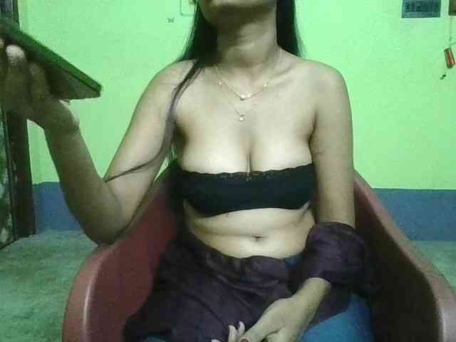 sweet-kaniika webcam