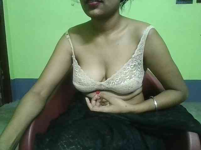 sweet-kaniika webcam