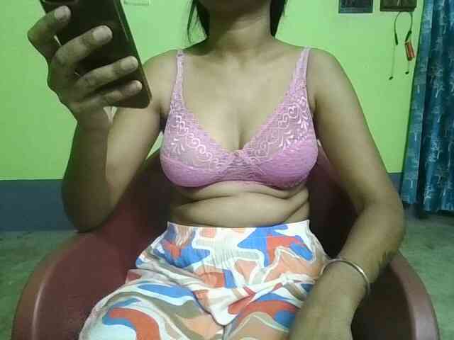 sweet-kaniika webcam