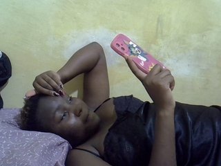 Iveay-Cute Porn Show